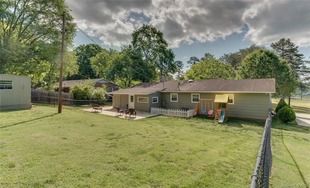 286 Crestview Street - Photo 5