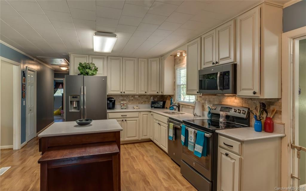 286 Crestview Street - Photo 9