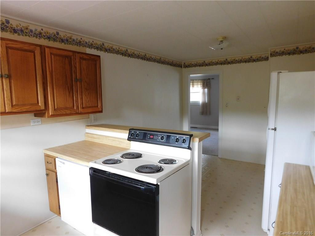 2996 Asheville Highway - Photo 7