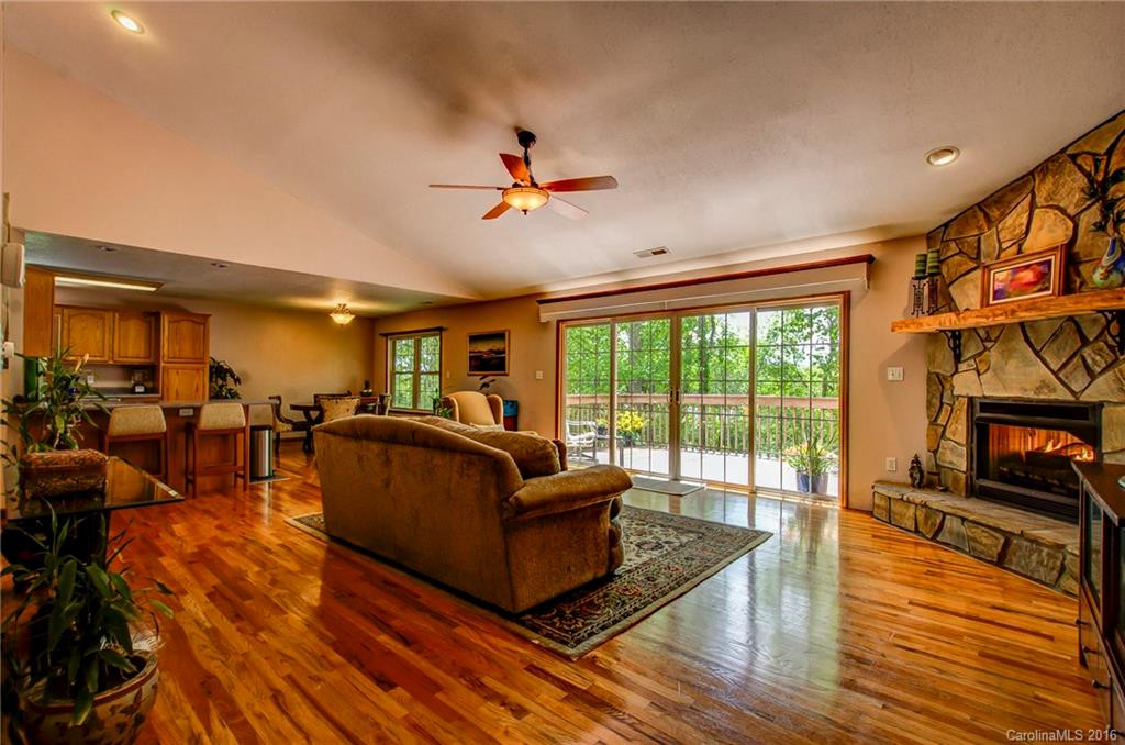 26 Leatherwood Drive - Photo 4