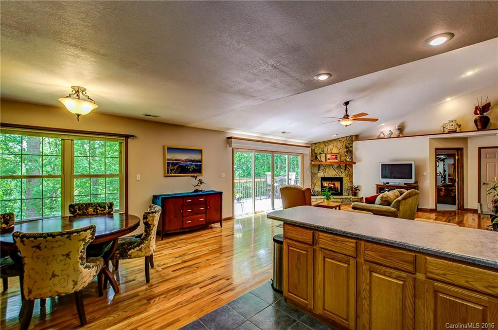 26 Leatherwood Drive - Photo 10