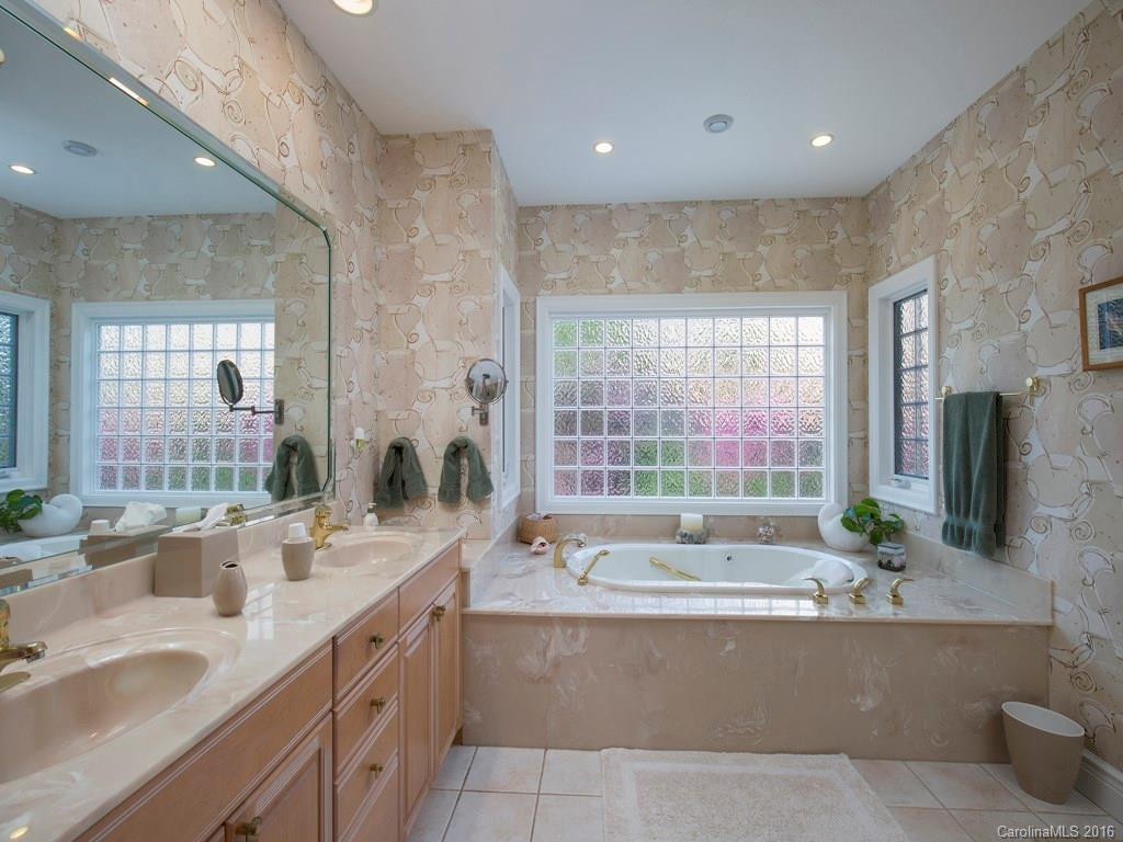 106 Hillcrest Drive #72 - Photo 7