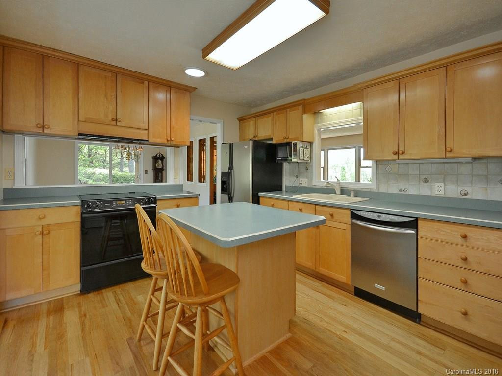 1 Dover Lane - Photo 13
