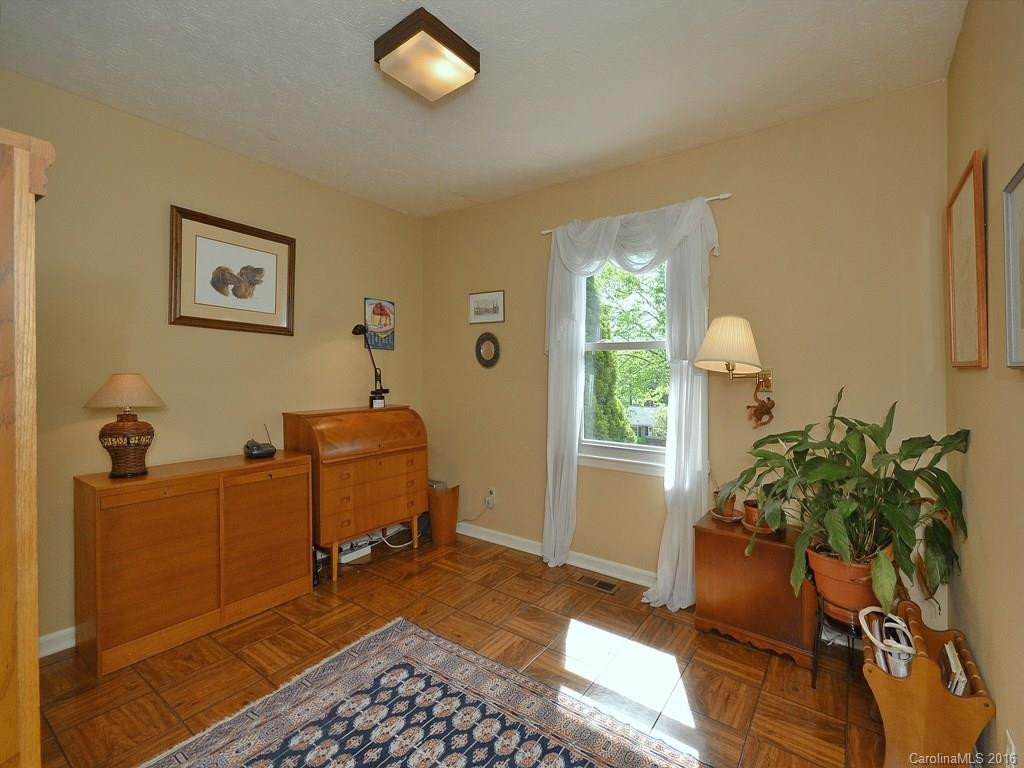 1 Dover Lane - Photo 18