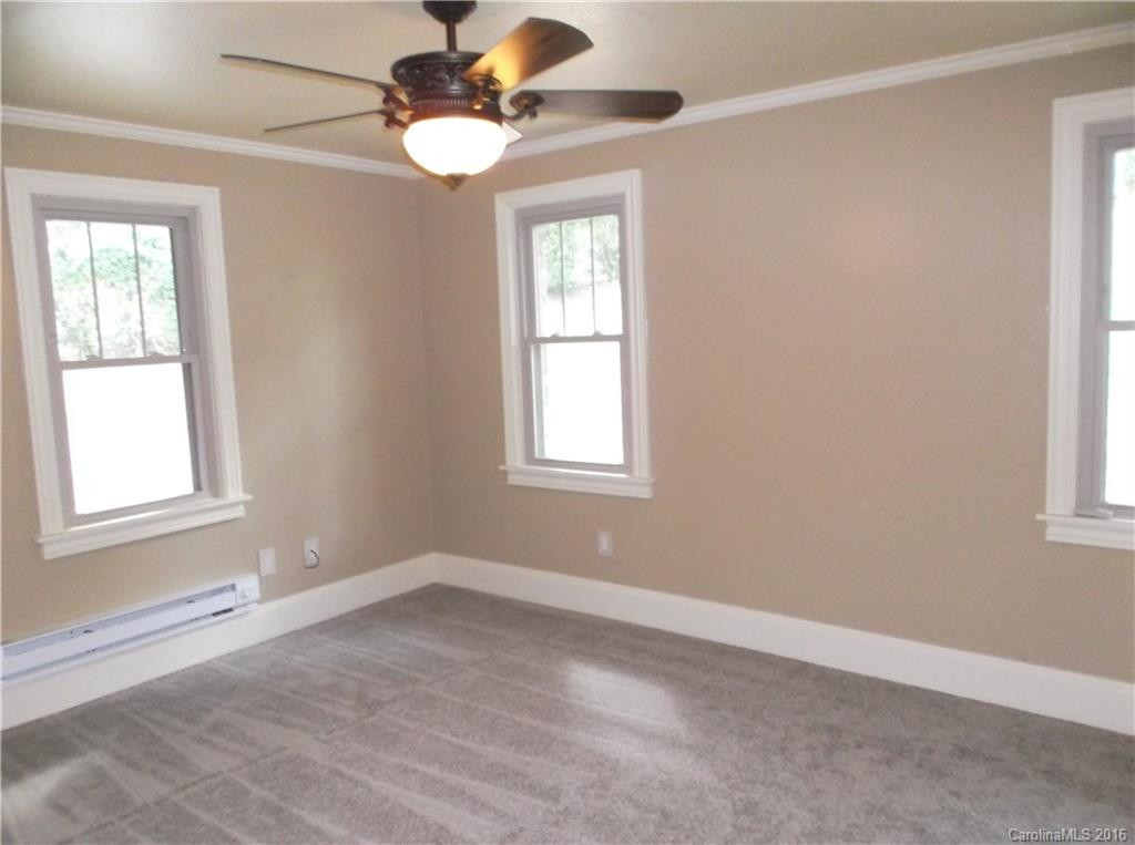 441 Hillside Terrace Drive - Photo 16