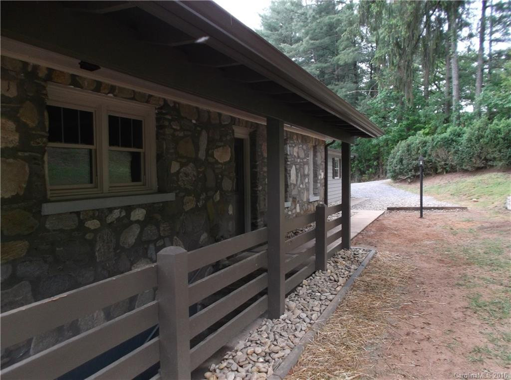 441 Hillside Terrace Drive - Photo 7