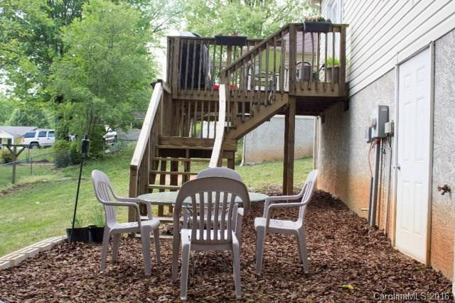 33 Ridgecrest Drive - Photo 5