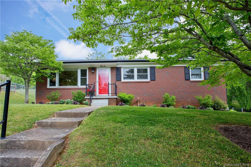 51 Debra Lane - Photo 2