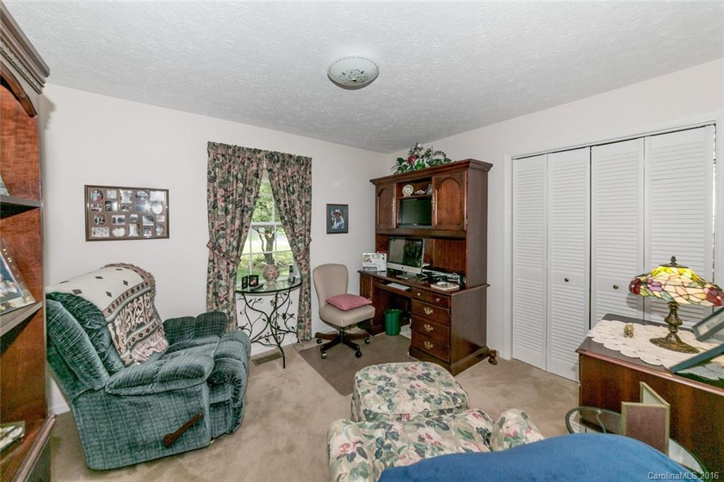 72 Kent Lane #56 - Photo 15