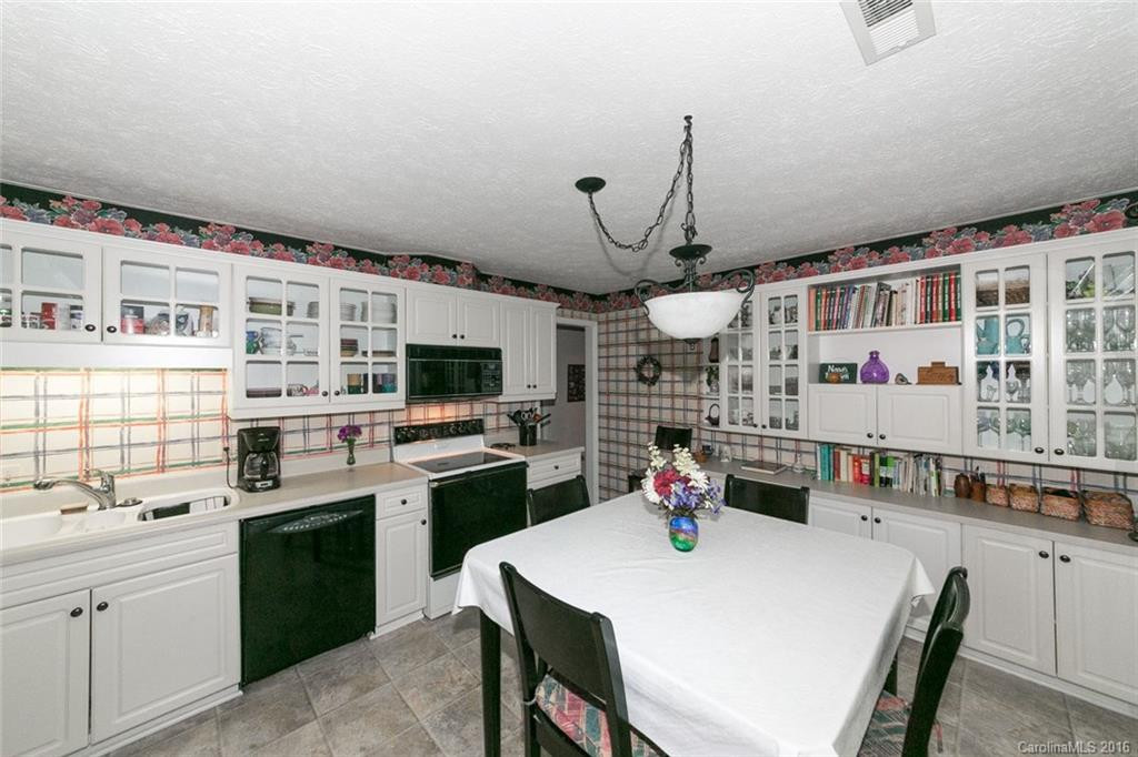 72 Kent Lane #56 - Photo 9