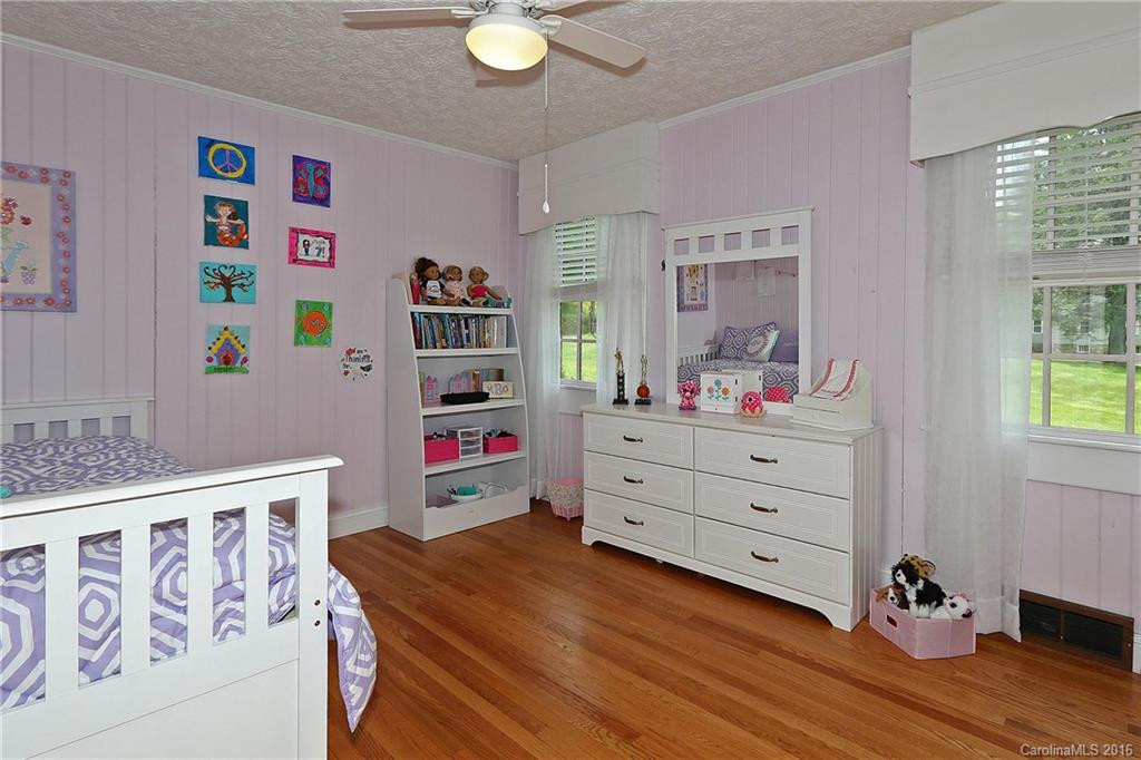 1210 Main Street - Photo 14