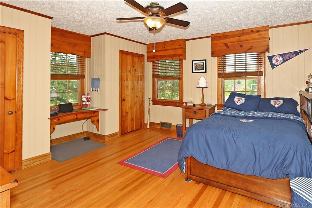 1210 Main Street - Photo 15
