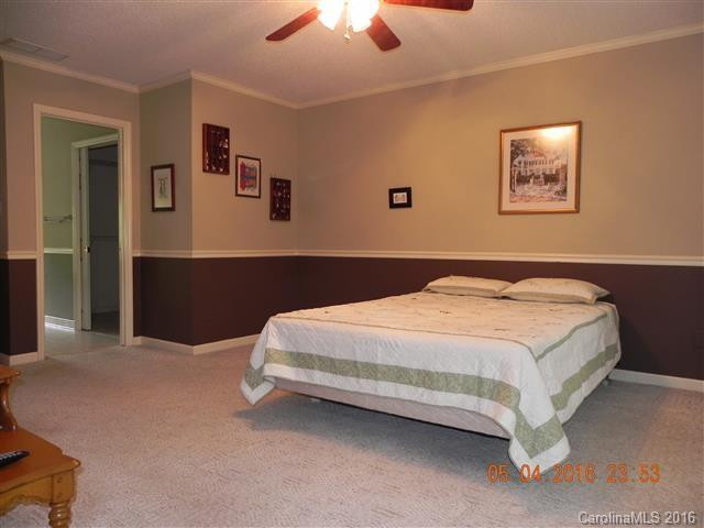14 Lowry Lane - Photo 12