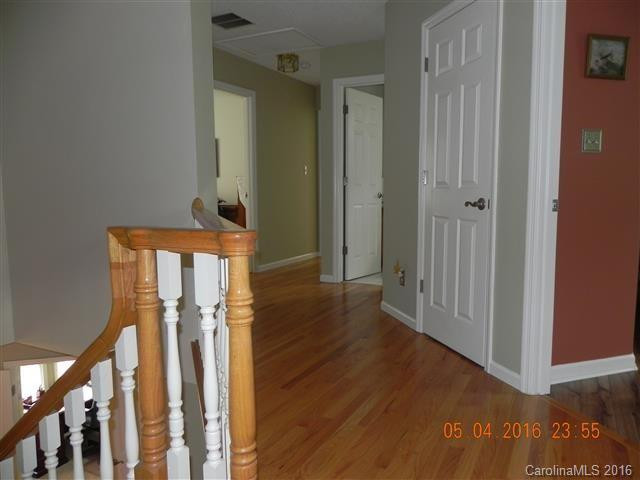 14 Lowry Lane - Photo 16