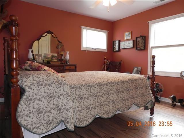 14 Lowry Lane - Photo 17