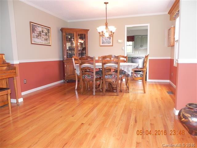 14 Lowry Lane - Photo 4