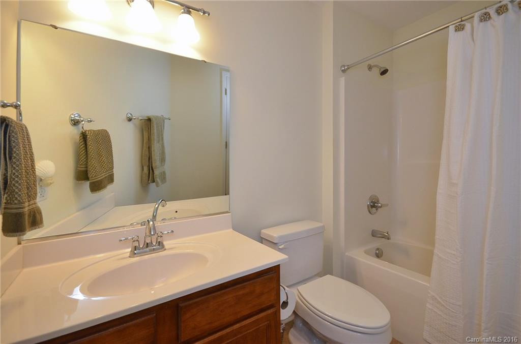 28 Village East Court - Photo 15