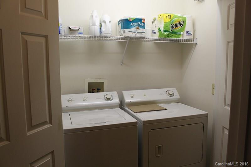 208 Carlyle Way #208 - Photo 23