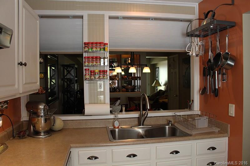 208 Carlyle Way #208 - Photo 9