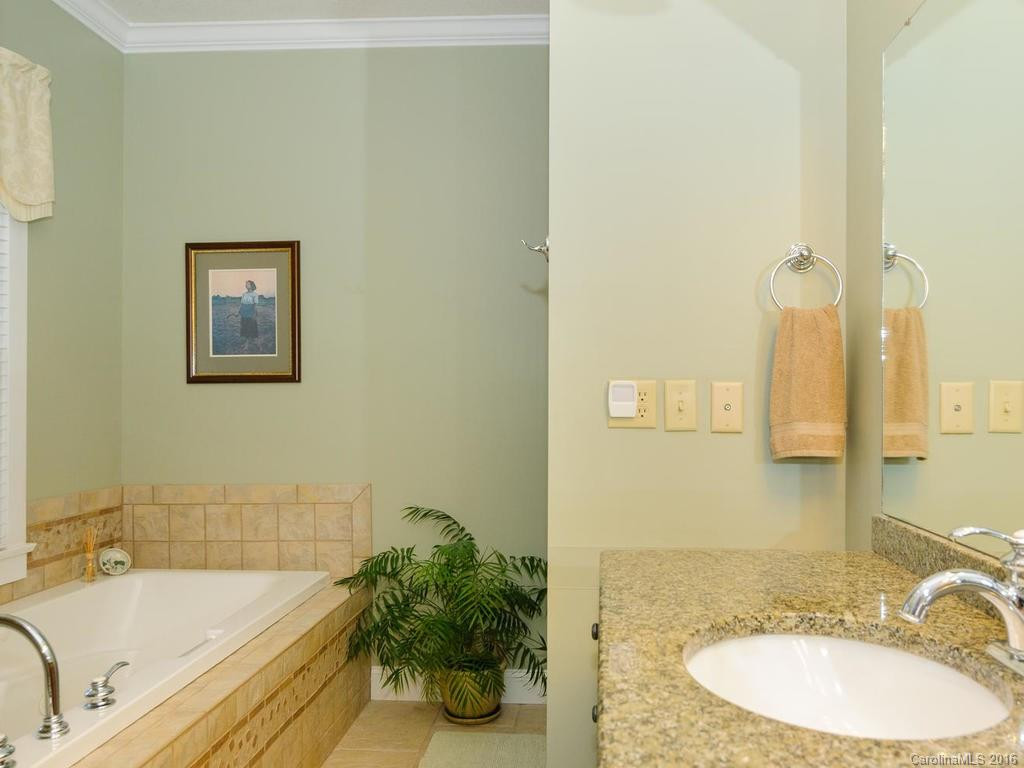 103 Alaron Drive - Photo 6