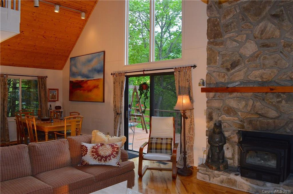 13 Maplewood Drive - Photo 11