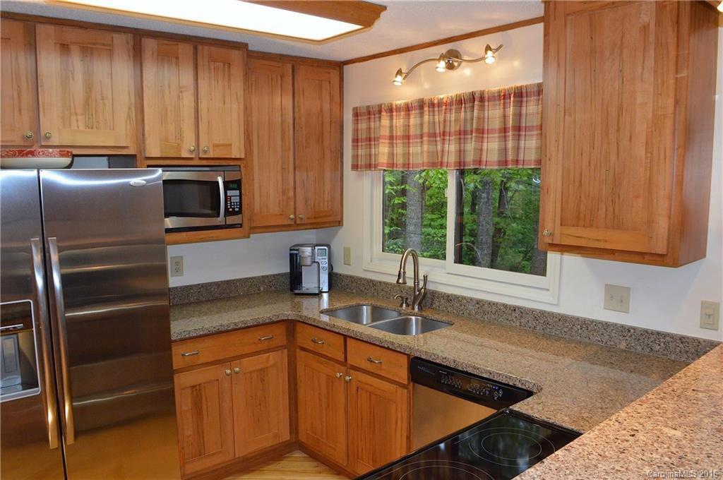 13 Maplewood Drive - Photo 13