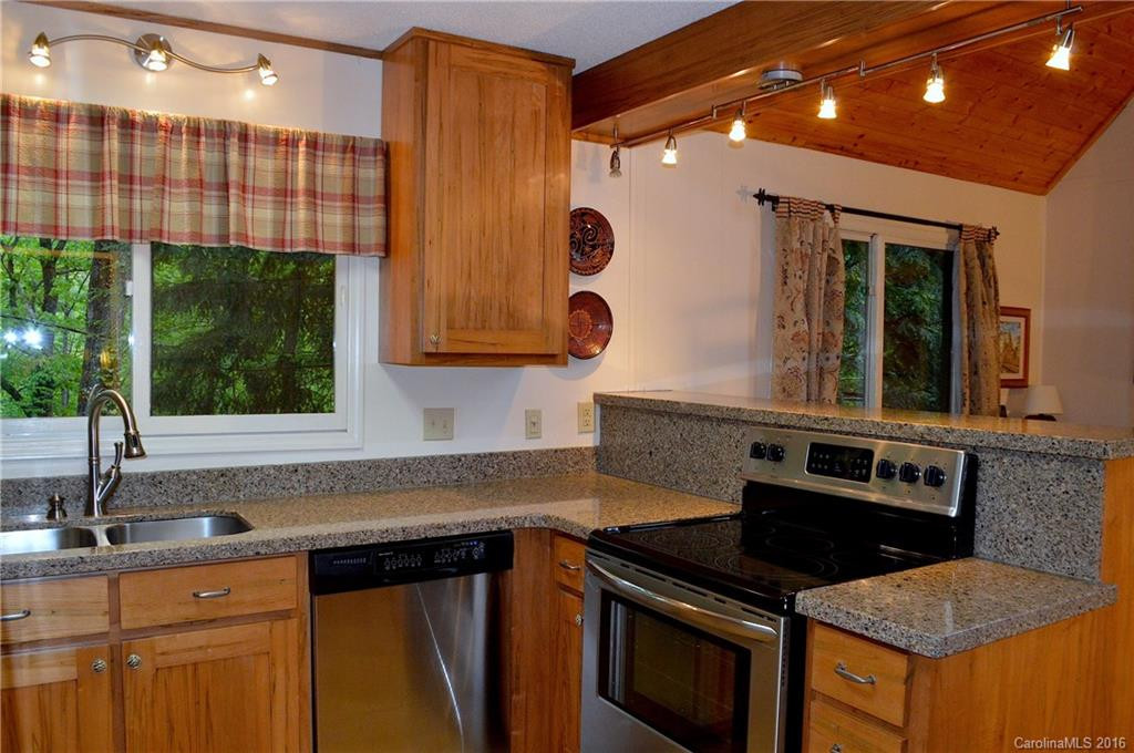 13 Maplewood Drive - Photo 14