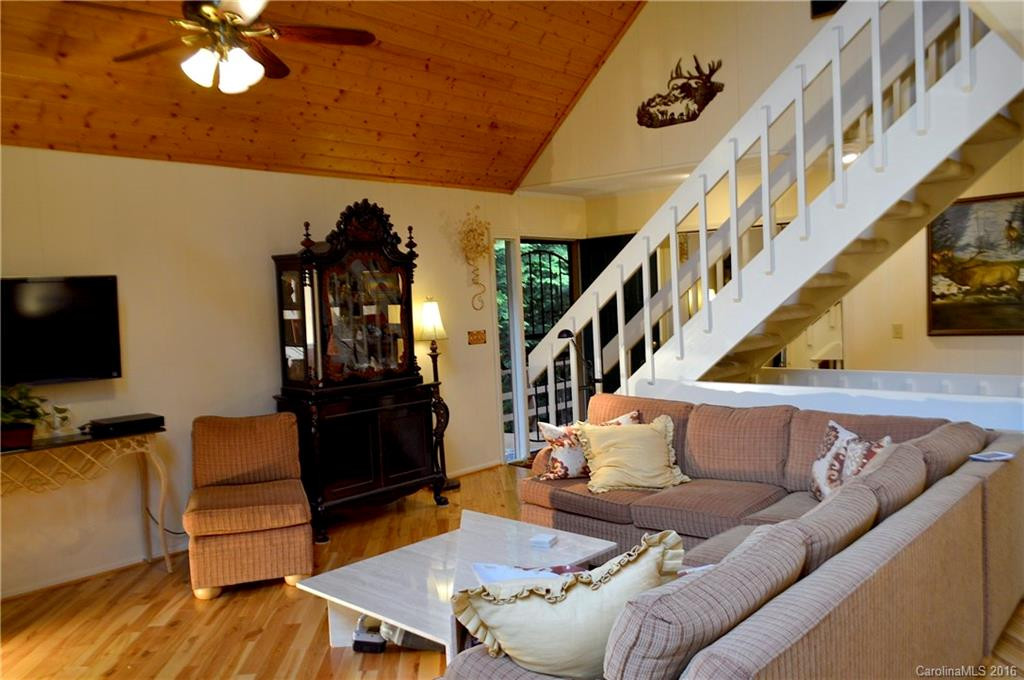 13 Maplewood Drive - Photo 19