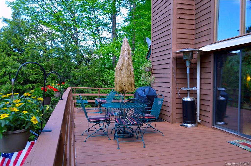 13 Maplewood Drive - Photo 6