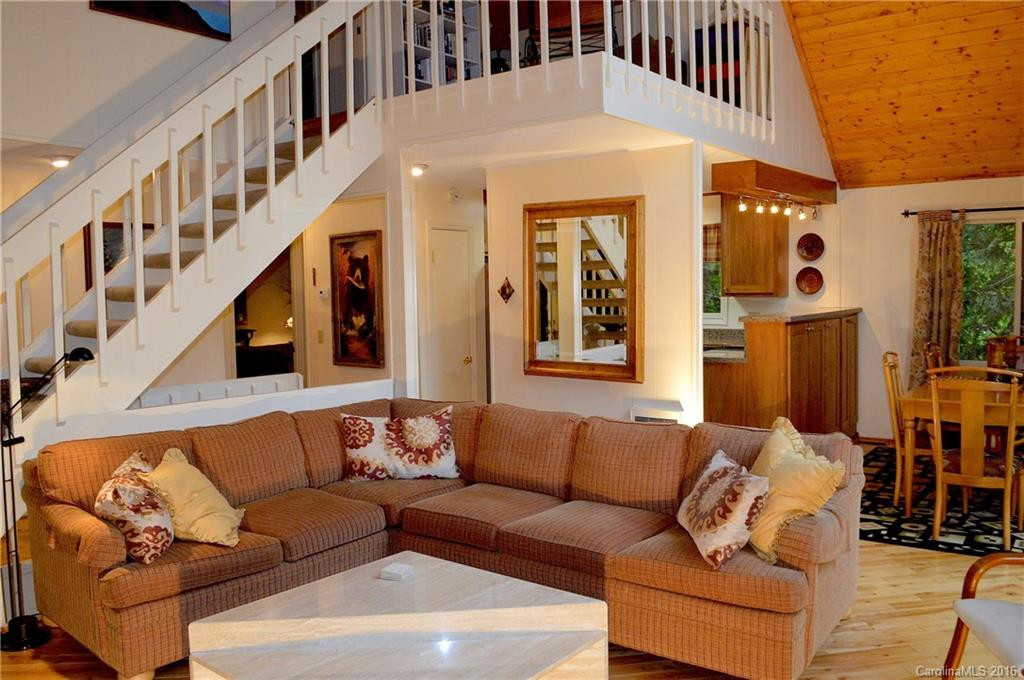 13 Maplewood Drive - Photo 9