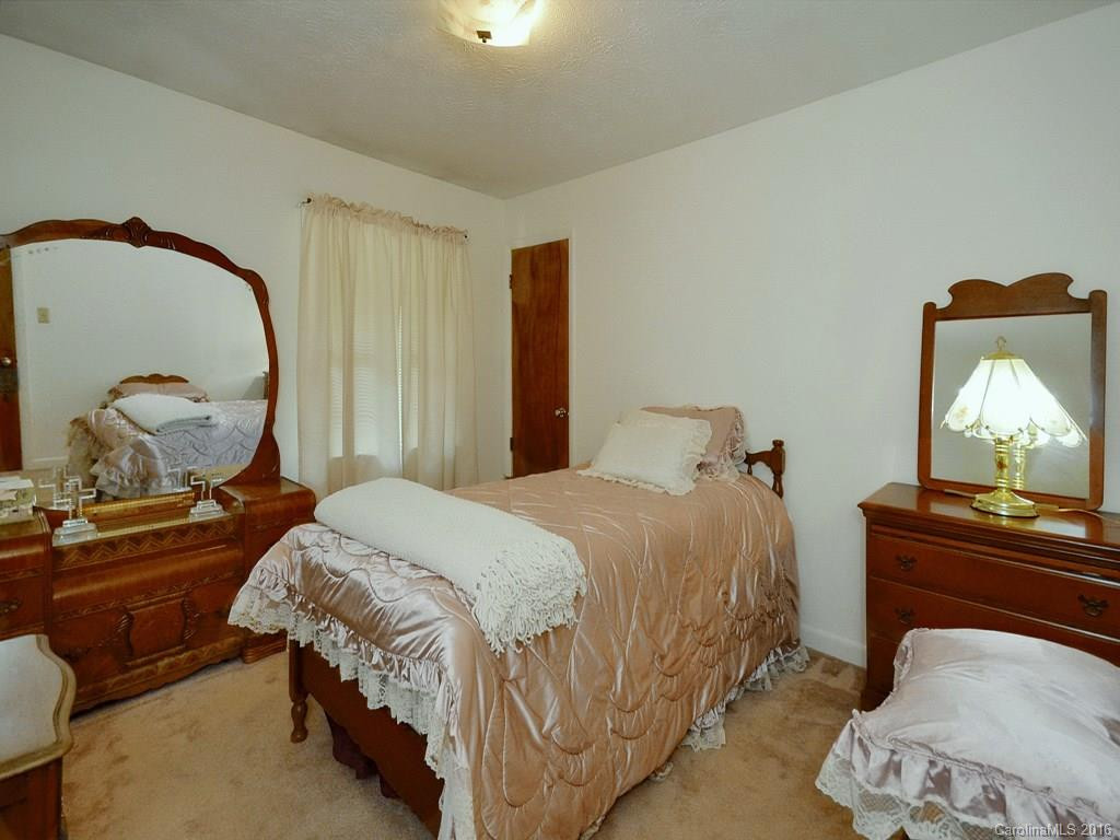 1 Lawterdale Road - Photo 13