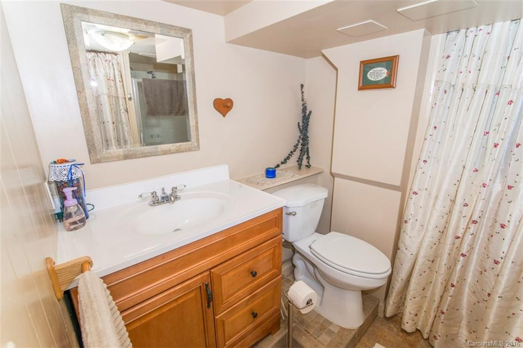 673 Oak Grove Road - Photo 15