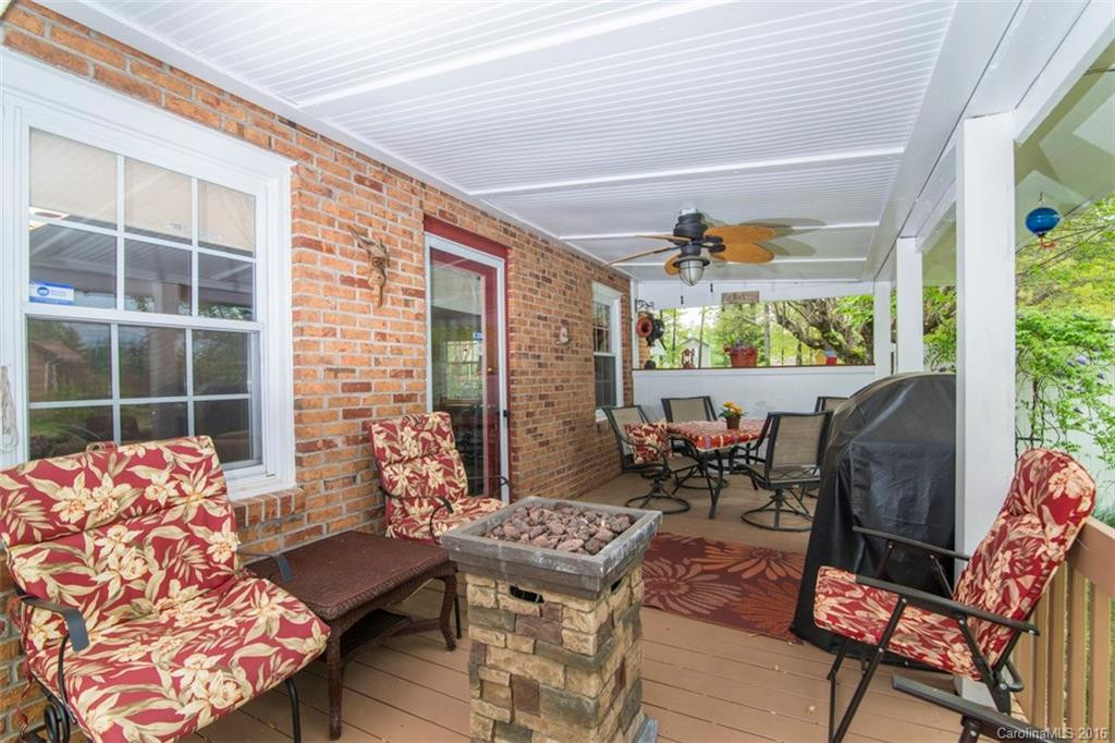 673 Oak Grove Road - Photo 18