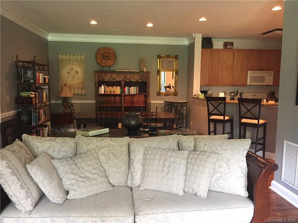 37 Glenview Lane #2023 - Photo 4