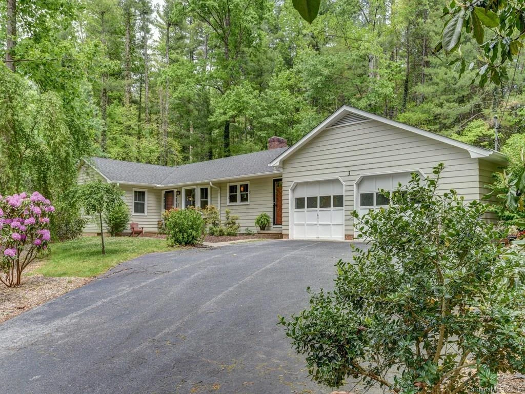 3 Little River Lane