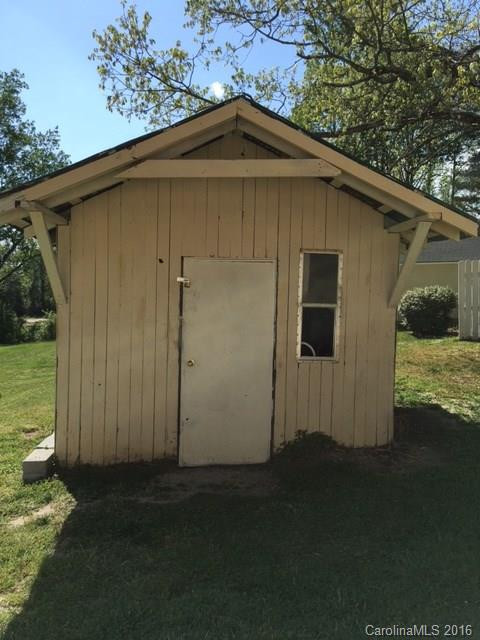 834 Mount Airy Street - Photo 13