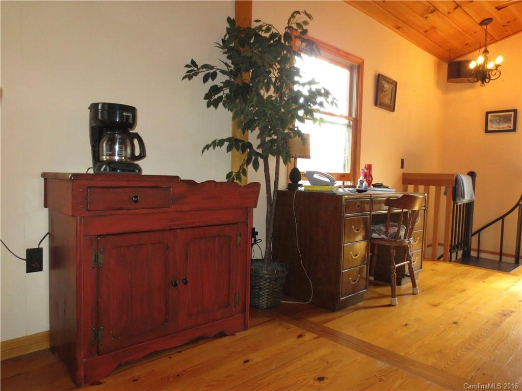 210 Trail Ridge Road - Photo 9
