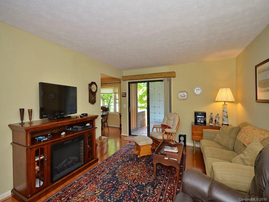 1749-B Haywood Manor Road #15B - Photo 2