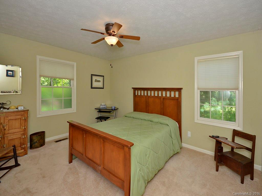 1749-B Haywood Manor Road #15B - Photo 11
