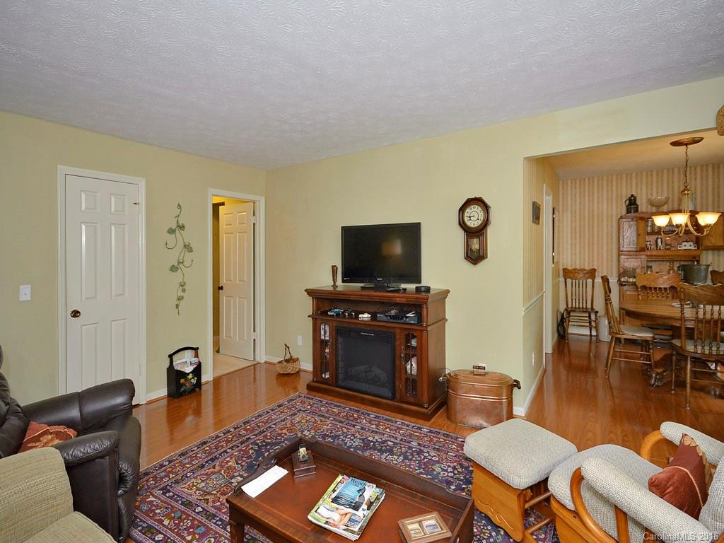 1749-B Haywood Manor Road #15B - Photo 4