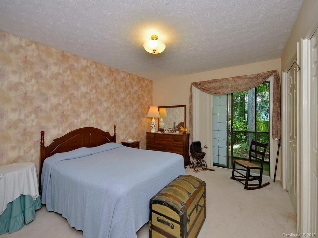 1749-B Haywood Manor Road #15B - Photo 9