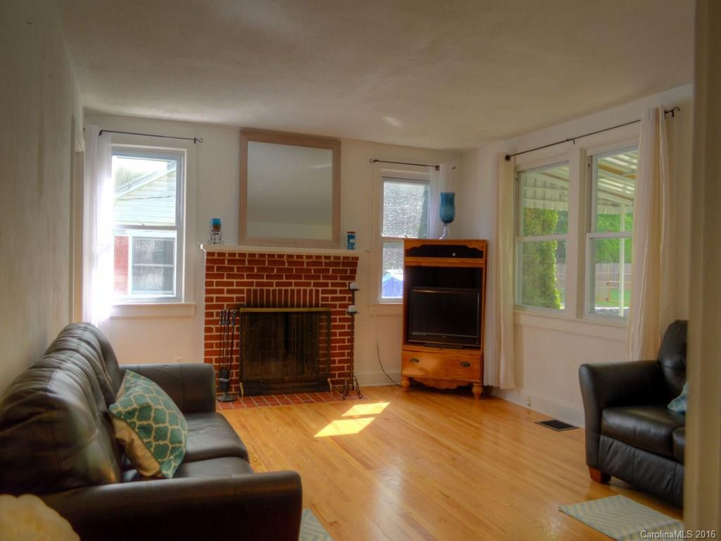 163 Arthur Road - Photo 2