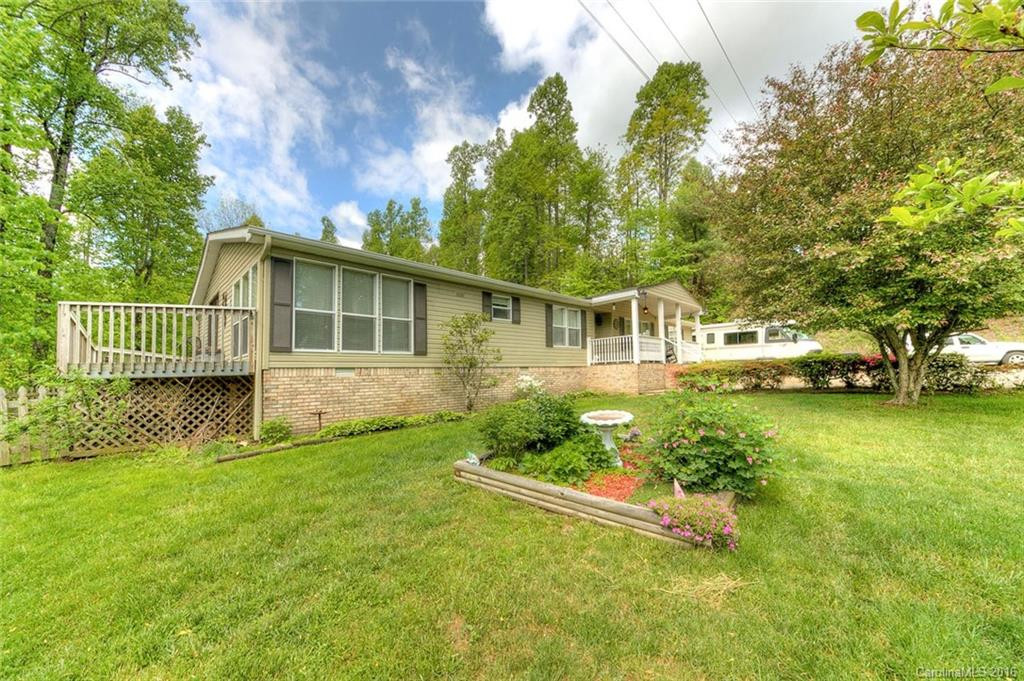 6737 Pinnacle Mountain Road