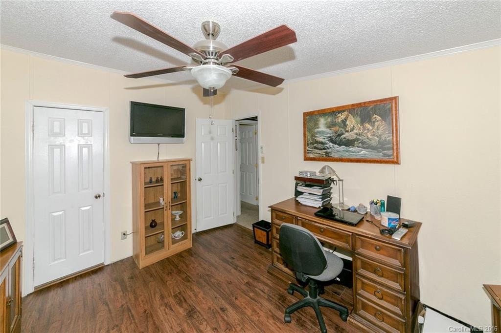 6737 Pinnacle Mountain Road - Photo 11