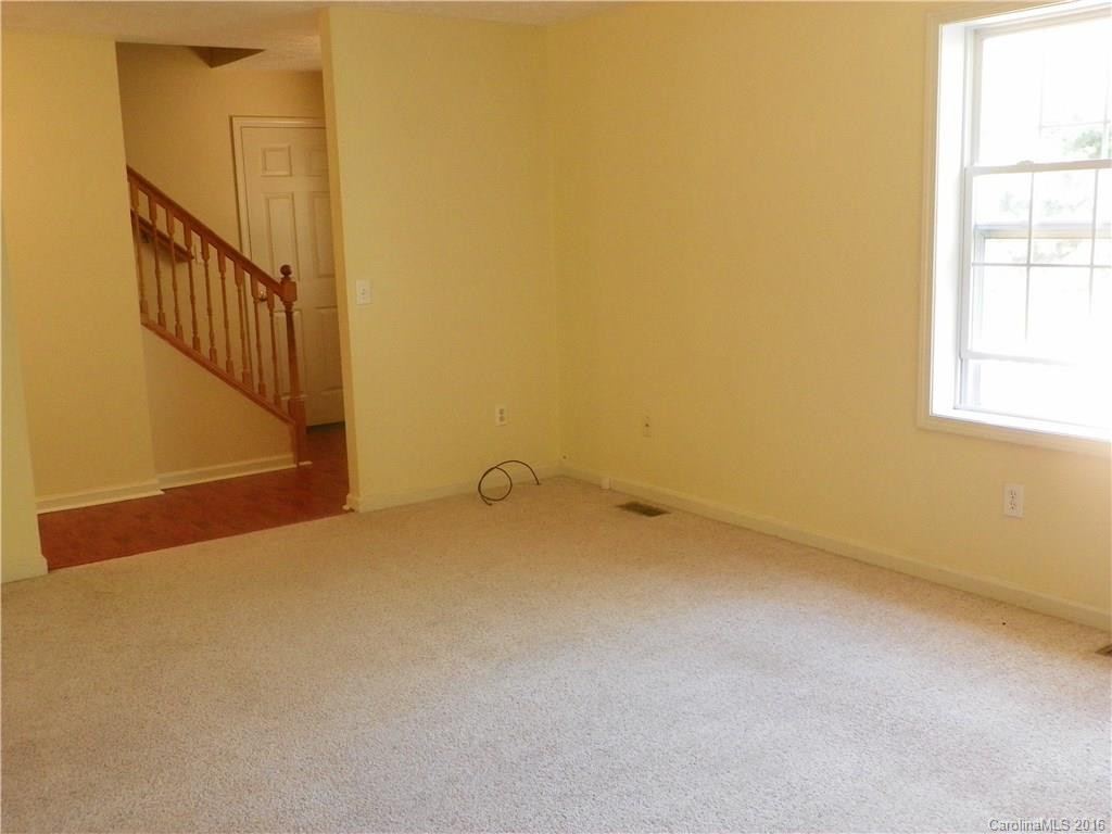 100 Gliding Hawk Way - Photo 14