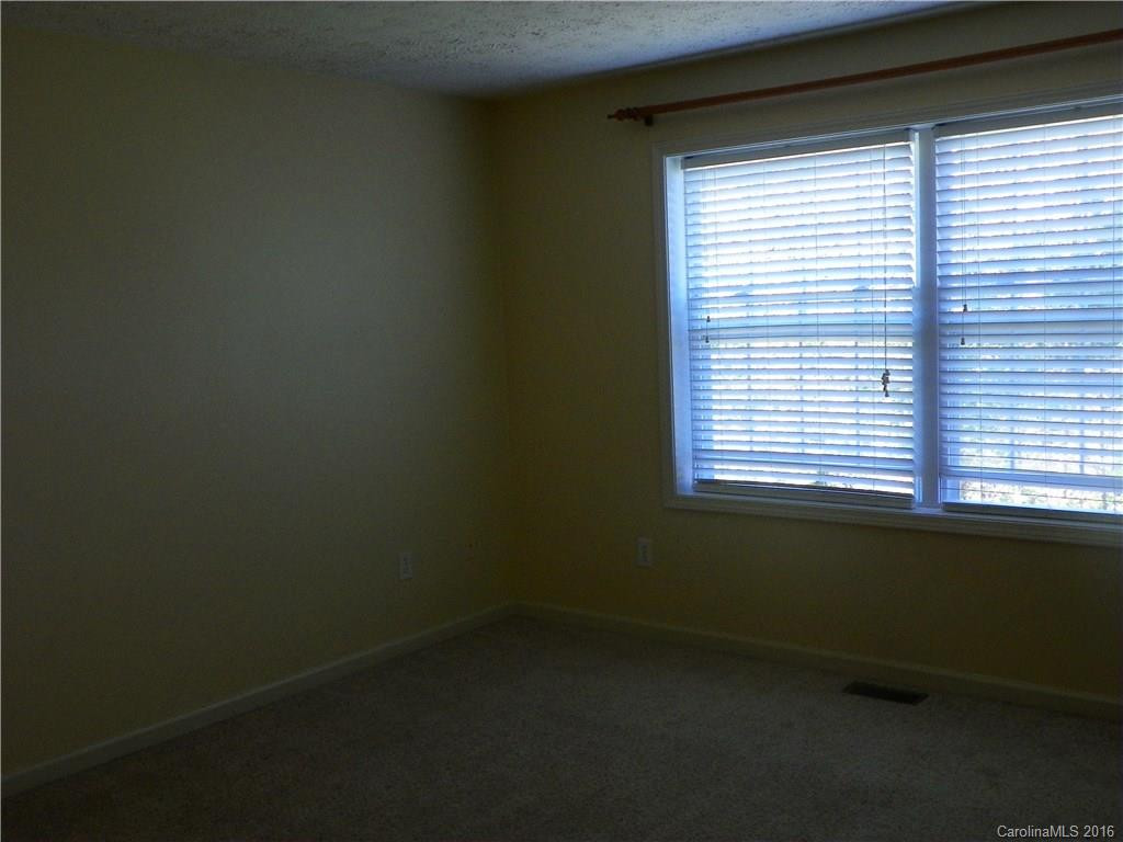 100 Gliding Hawk Way - Photo 15
