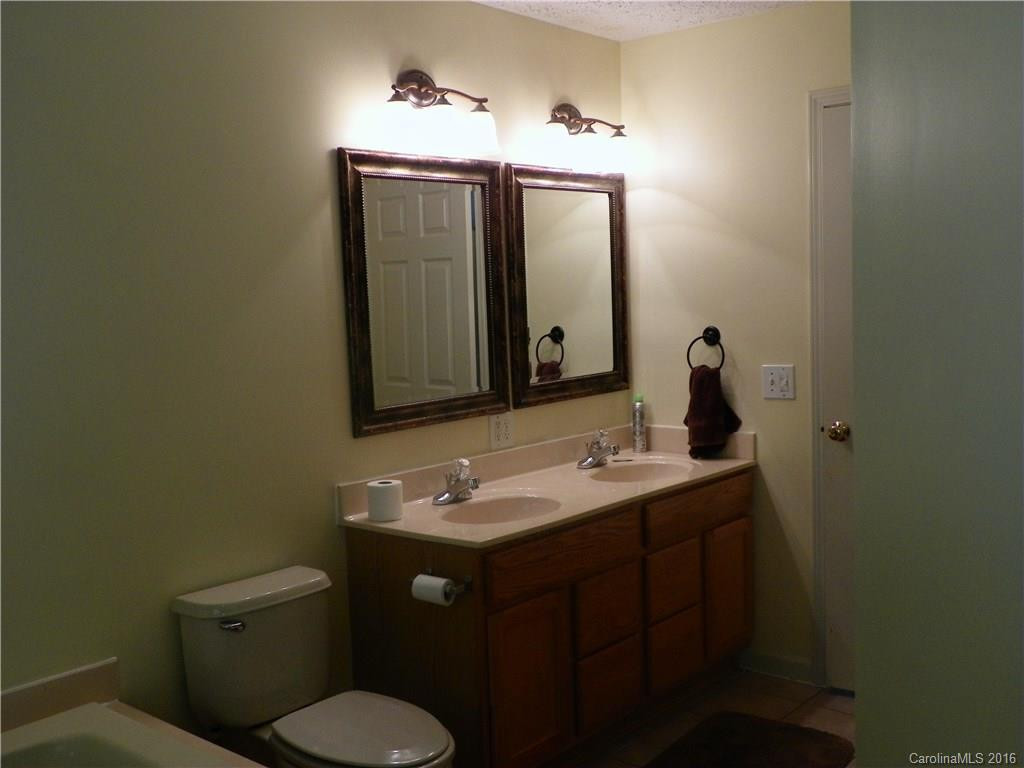 100 Gliding Hawk Way - Photo 18