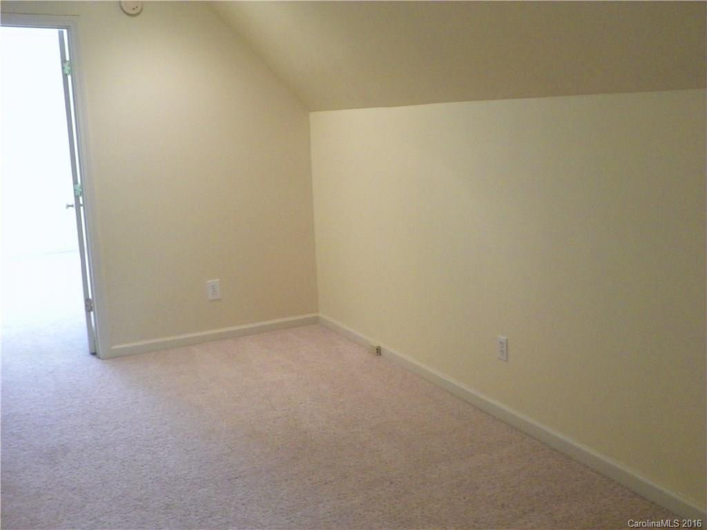 100 Gliding Hawk Way - Photo 20