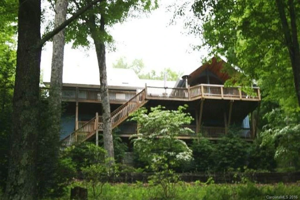 216 Hampton Gap Road