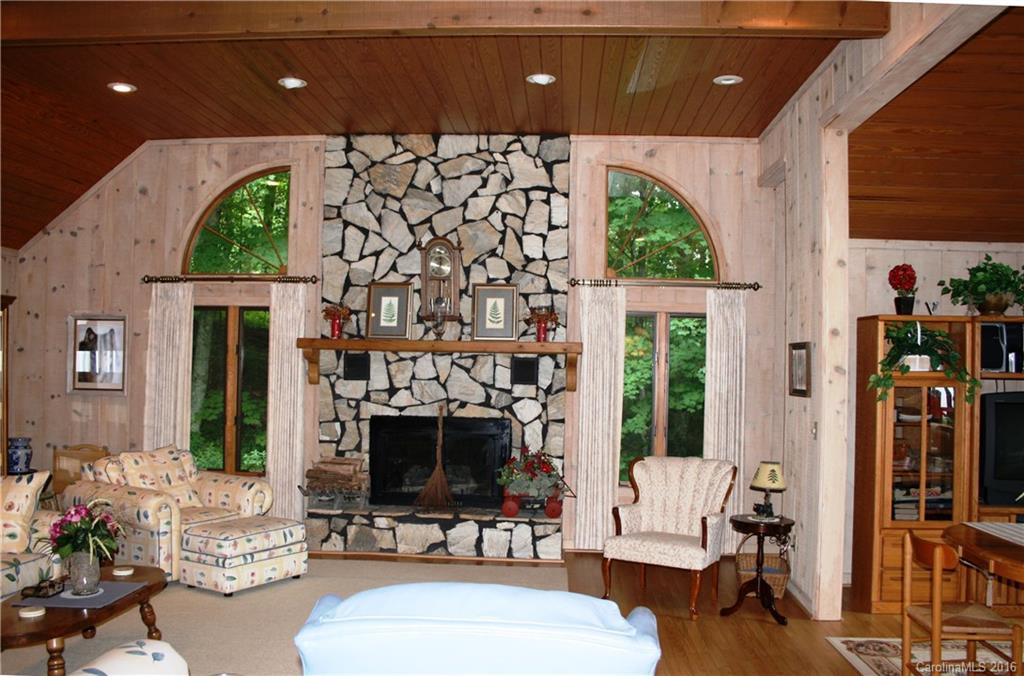 216 Hampton Gap Road - Photo 4